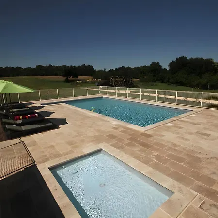 La Cense De La Mérelie - Le Logis Nyaraló *